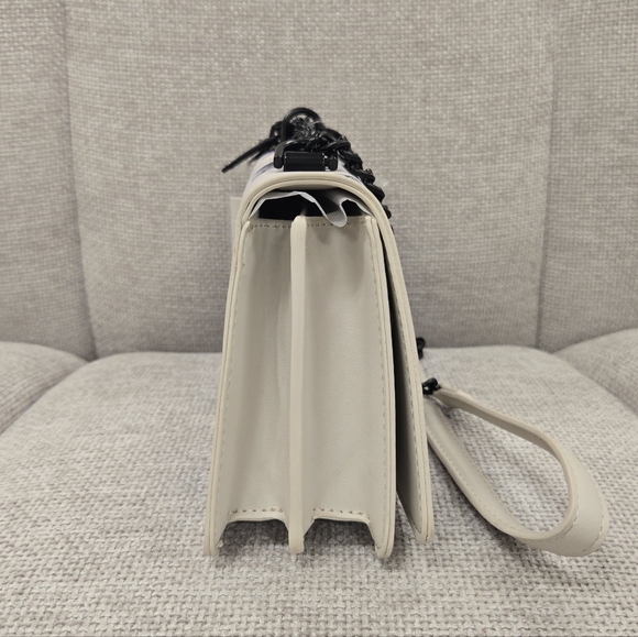 NEW Steve Madden Cherry Handbag - Picture 4 of 6